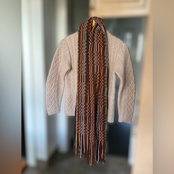 Large scarf / shawl - Picture 3 of 6